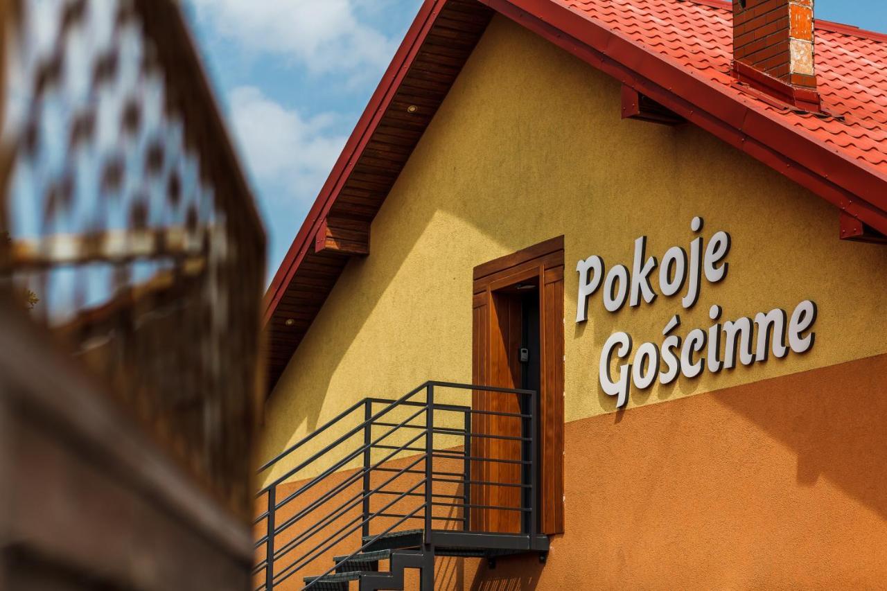 Pokoje Goscinne Weronika Pogorze Exterior foto